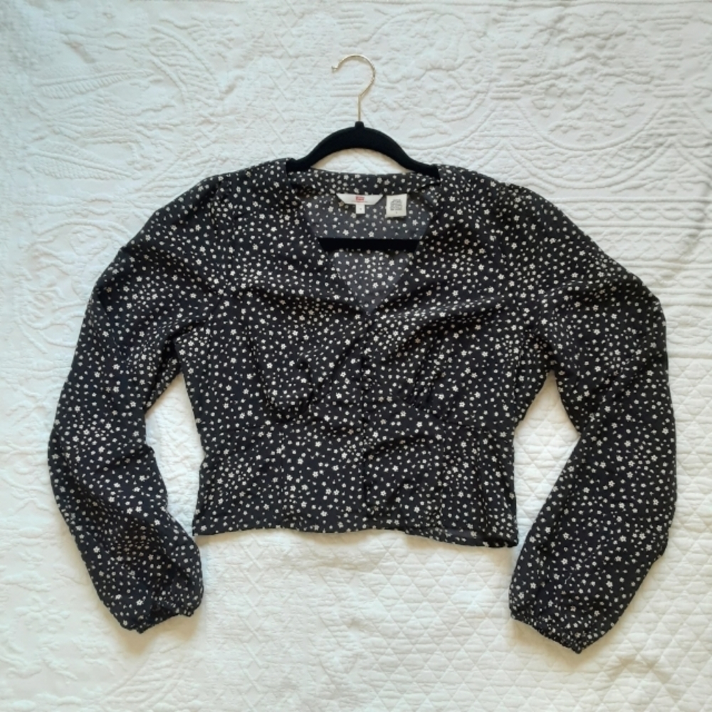Levi's Floral Button Down Crop Top